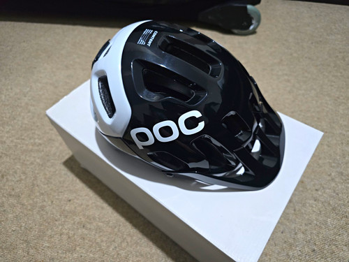 Poc tectal race - race, spin